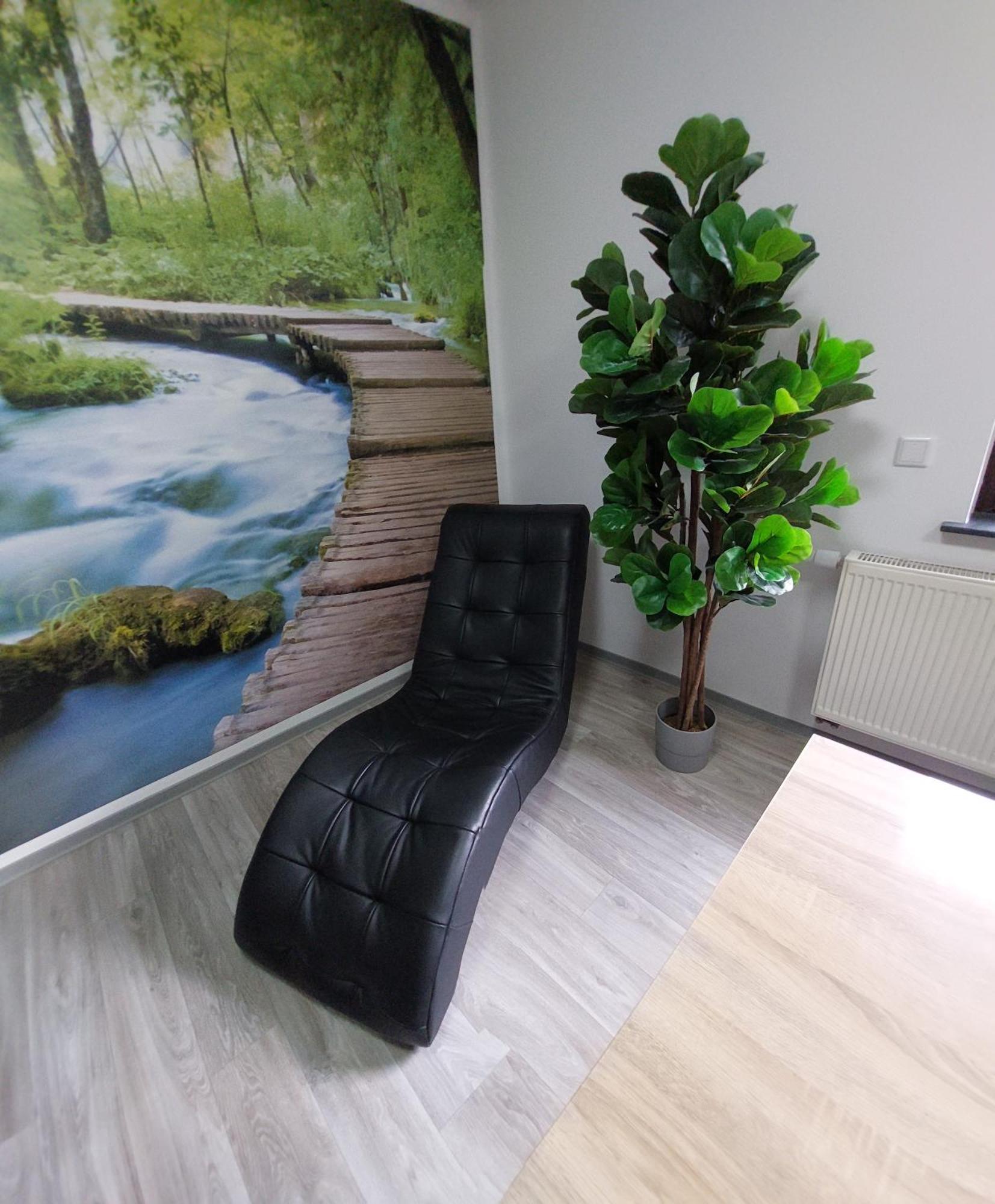 Ganze Ferienwohnung 5 Km Von Erfurt, Mit Kaffeevollautomat, Tv, Wlan, Boxspringbett, Schlafsofa Und Einkaufsmoeglichkeiten, Sehr Gute Anbindung Zur A71 Und A4, Kostenloser Oeff Parkplatz Fuer Pkw Und Transporter Elxleben Kültér fotó